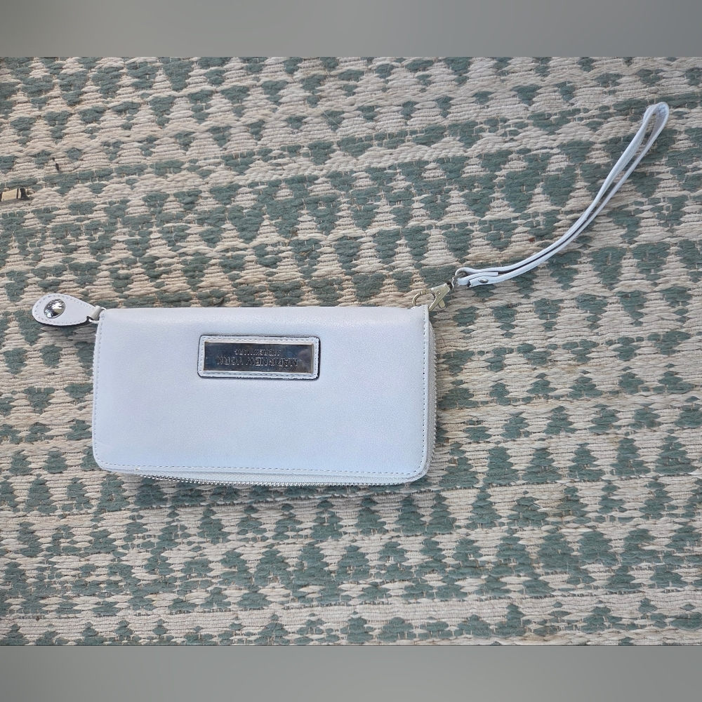 Marc by Marc Jacobs Gray Wristlet Wallet